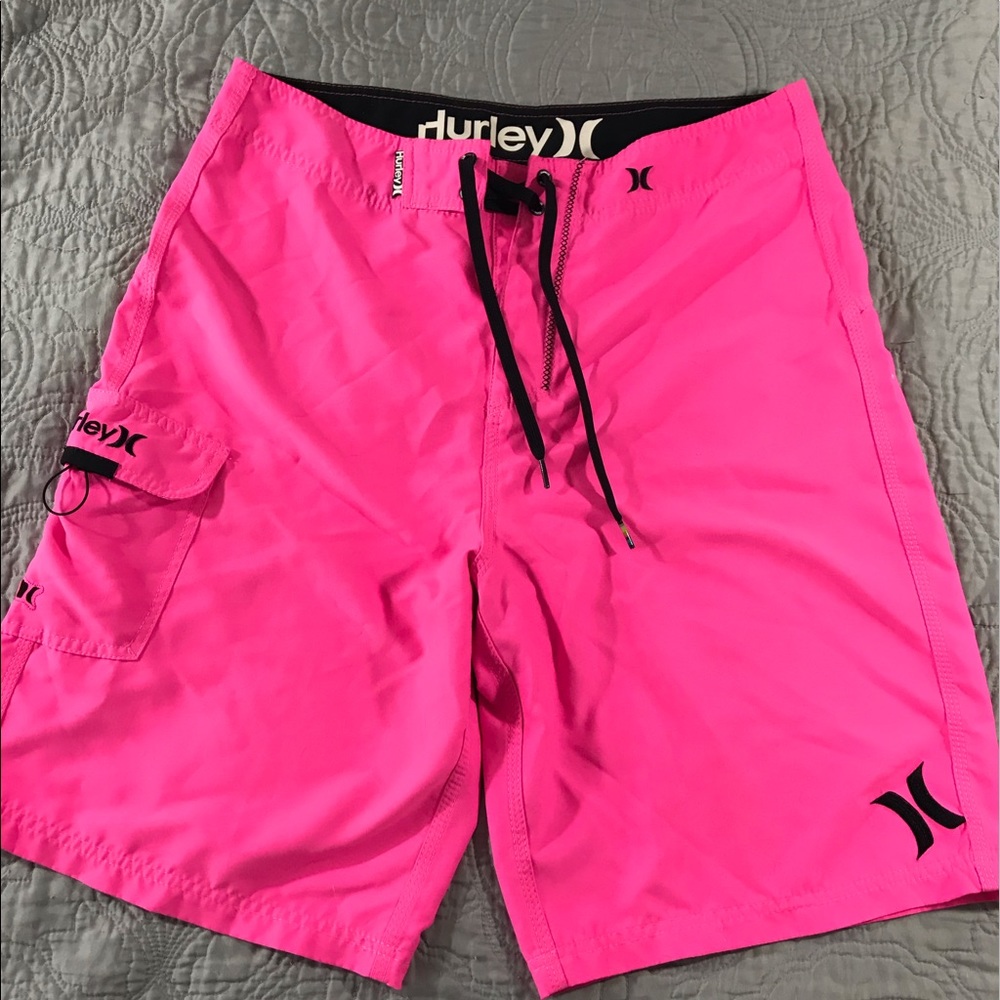 Hurley men’s board shorts surf